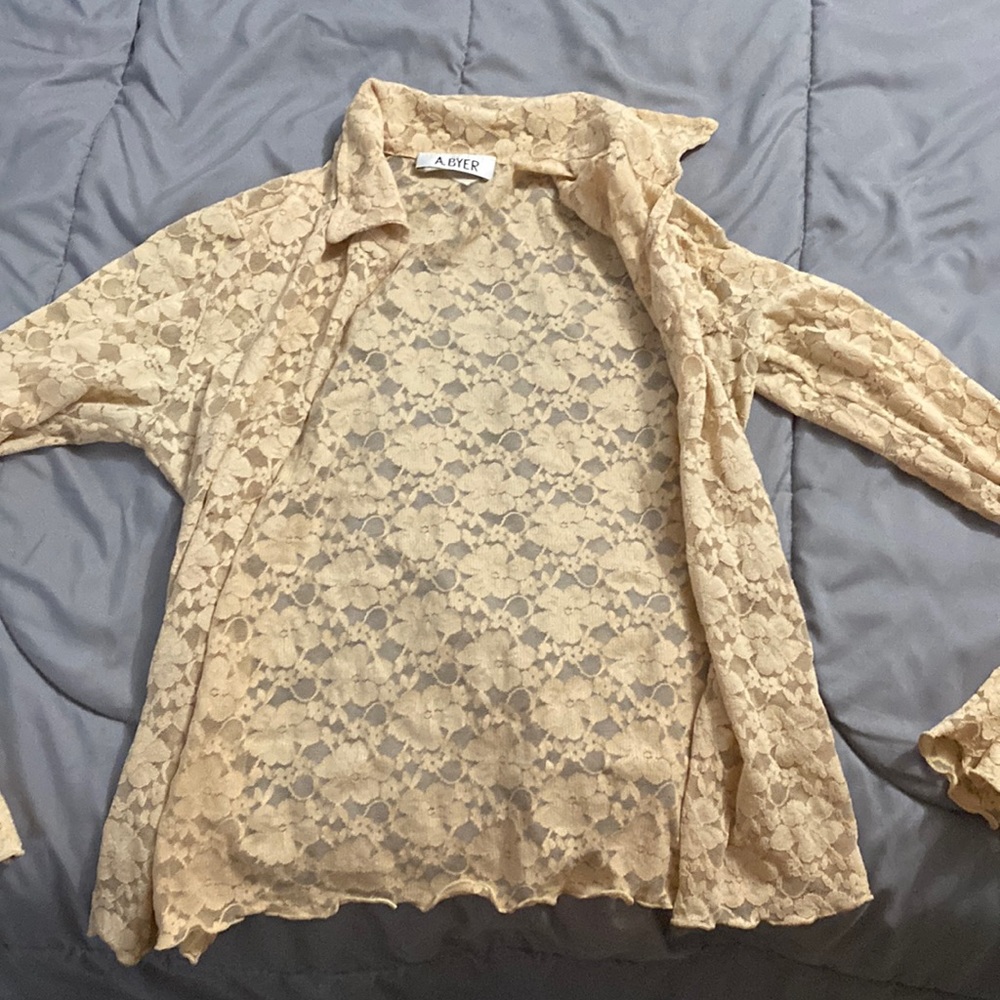 Long sleeve lace tan over shirt
